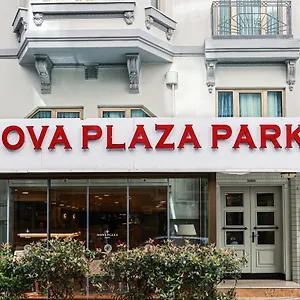 4* מלון Nova Plaza Park