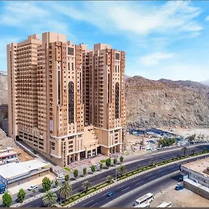 فندقيه في أبراج التلال في المملكة العربية السعودية
