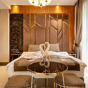 Santra Hotel